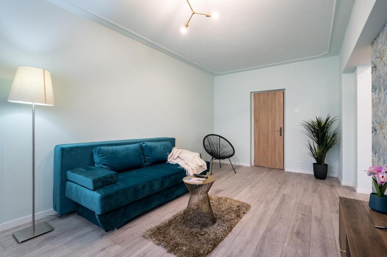 Felicity Apartment By The Park Boekarest Buitenkant foto